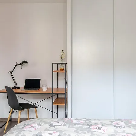Cosy T2-tram-balcon-parking Lyon Appartement *